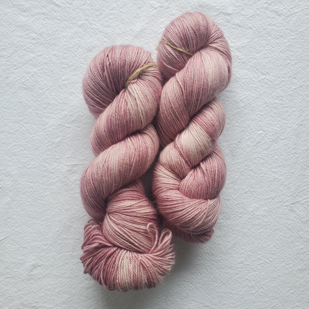 Antique Rose - Wanderer Sock